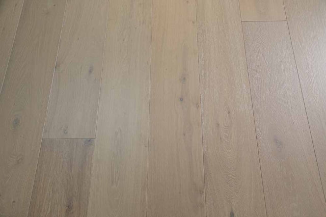 306 Villa Euro Oak Engineered Wood 86.61" x 8.66" x 5/8", 4mm by Vandyck