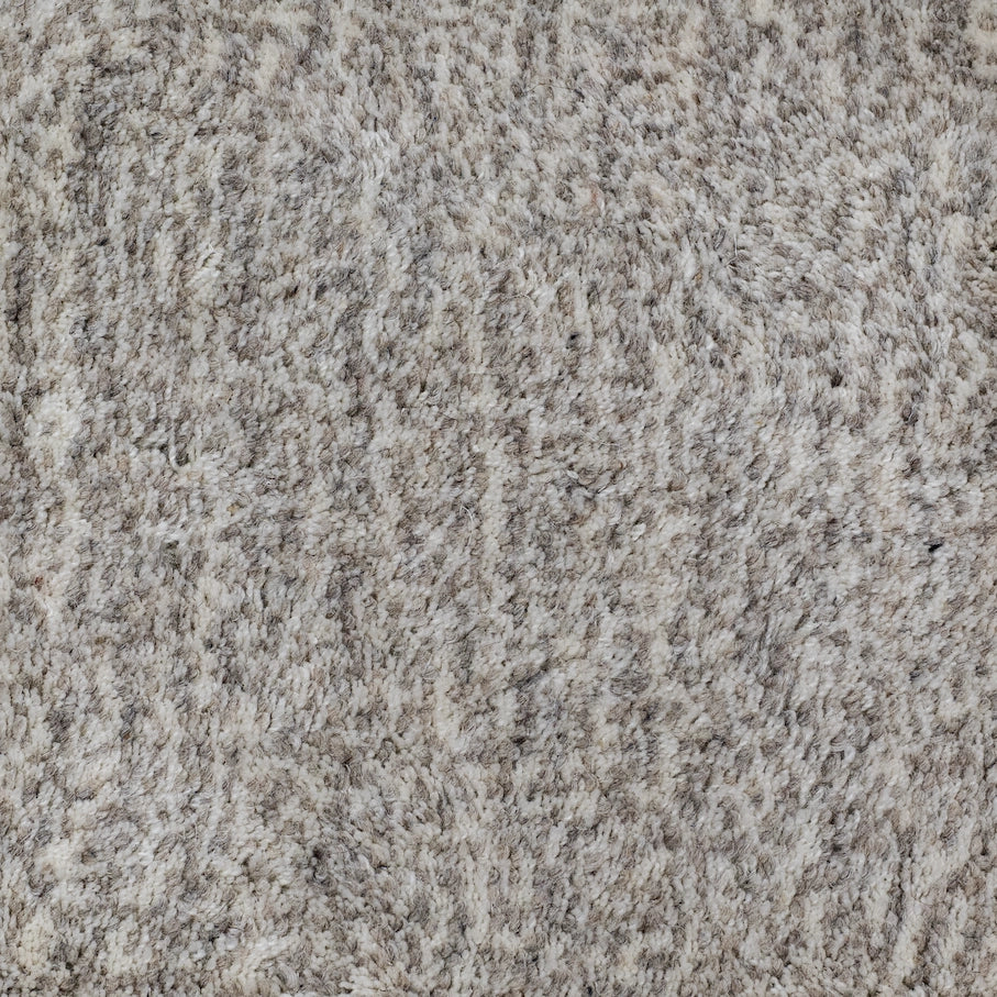 Penthouse Plush - Platinum Silk